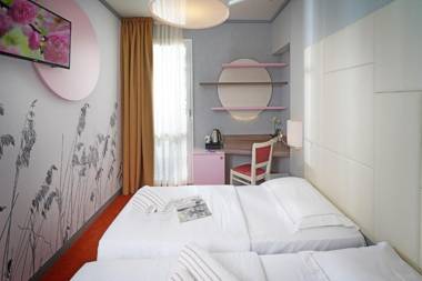 Hotel La Perla - Bike Hotel