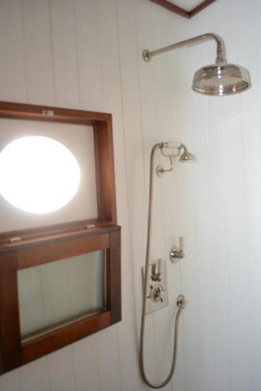 San Gregorio palazzo unico vista mare