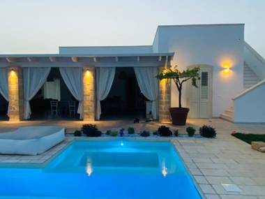 Villa Lucia con piscina privata a Gallipoli per 12 persone