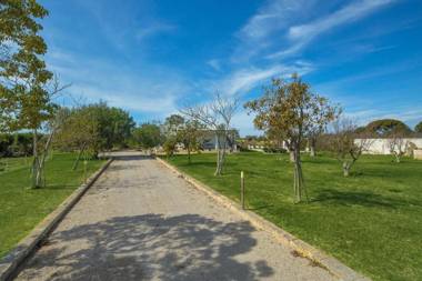 Villa Padangi by BarbarHouse