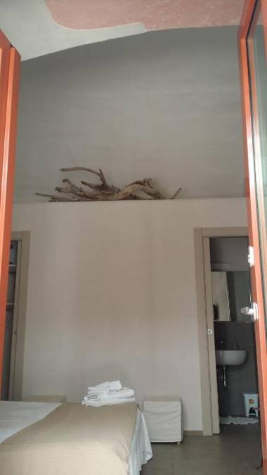 CASETTE BRIGANTI - monolocali indipendenti con angolo cottura