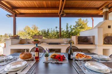 Villa Colfiorito by BarbarHouse