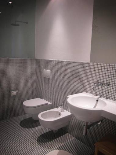 Mxp Rooms Guest House