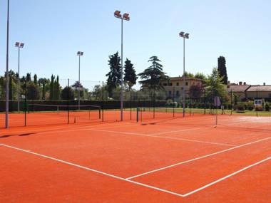 Splendid Apartment in Fucecchio with Garden