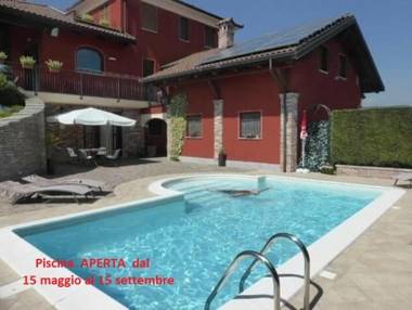 Villa Laura Rooms & Pool