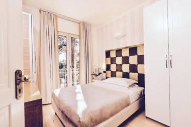 iH Hotels Logos Forte Dei Marmi