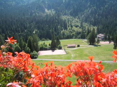 Bella Italia & EFA Village