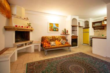 Follonica Apartments