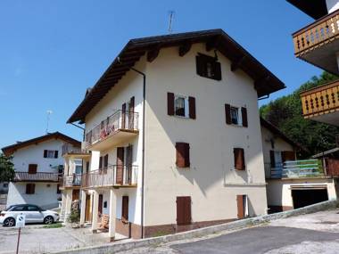 Trentino Apartments - Casa ai Tolleri