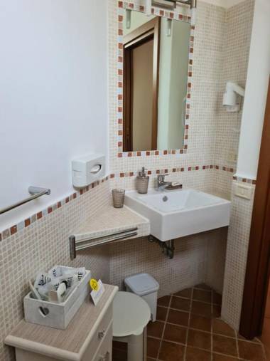 Albis Rooms Guest House