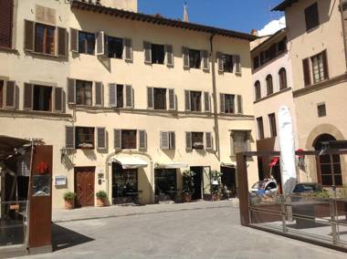 La Casa Del Garbo - Luxury Rooms & Suite