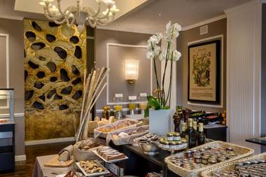 Plaza Hotel Lucchesi