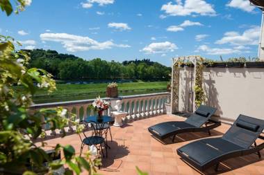 Hotel Lungarno Vespucci 50