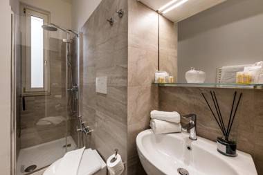 MyFlorenceHoliday Gold Bridge