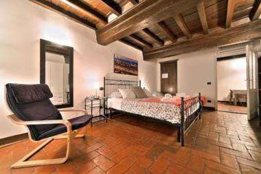 Wine Apartments Florence Ciliegiolo