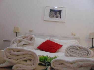 Michelangelo's Relais