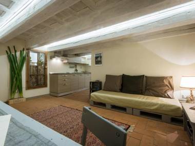 Charming and cozy apartment via Maggio