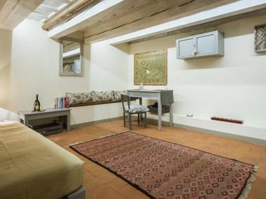 Charming and cozy apartment via Maggio