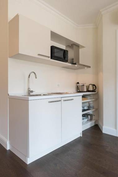 Novella Goldoni Suite-by Florence Concierge