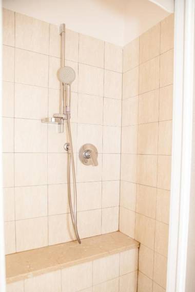 Wine Apartments Florence Pinot