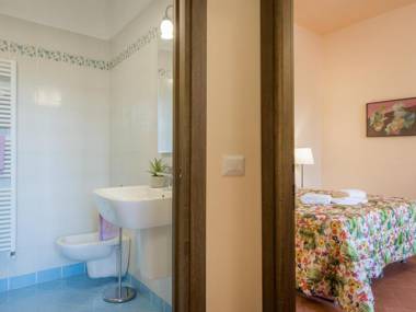 Apartments Florence - House in Florence Red