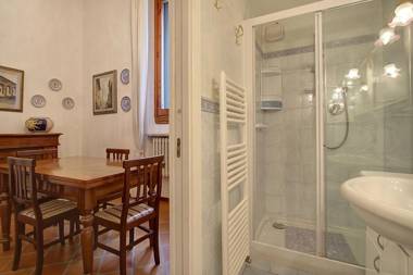 Tripoli Apartment With Parking