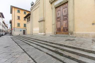 Santa Croce apartment