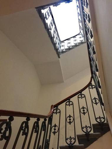 Sleep Tight Florence Apartment