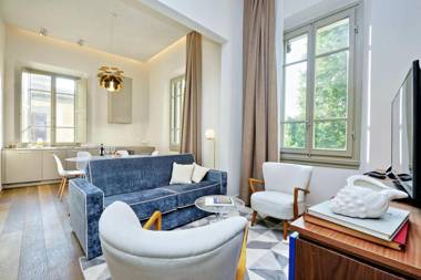 M7 Contemporary Apartments - My Extra Home