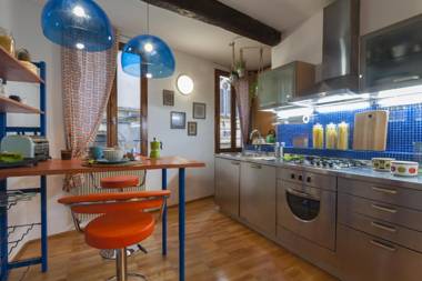 Pietrapiana flat & local market