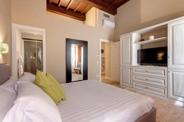 Mamo Florence - David & Buonarroti Apartments