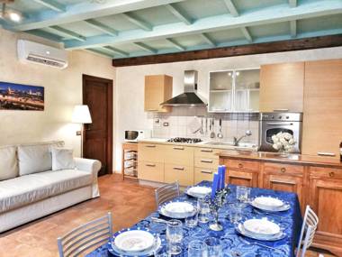 Luna 36 Apartment In Central Florence