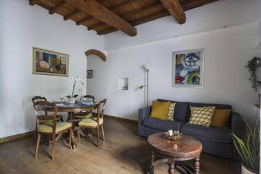OLTRARNO Modern Apartment in Florence-hosted by Sweetstay