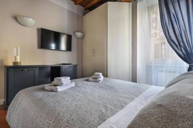 Florence in the window-Hosted by Sweetstay