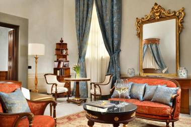 Palazzo Portinari Salviati Residenza D'Epoca