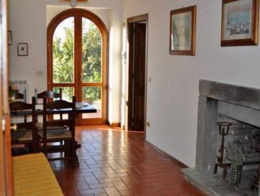 Spacious Farmhouse in Ficulle with Swimming Pool