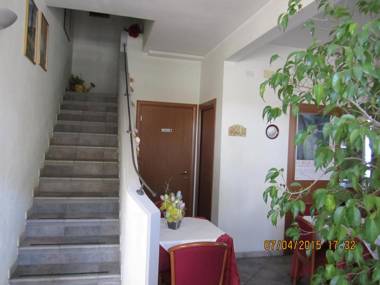 Adelphi Room & Breakfast