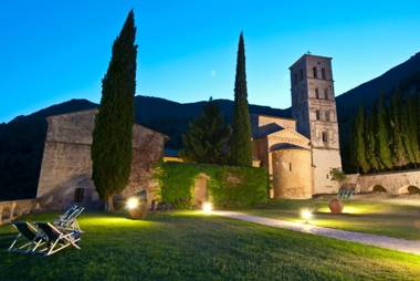 Abbazia San Pietro In Valle