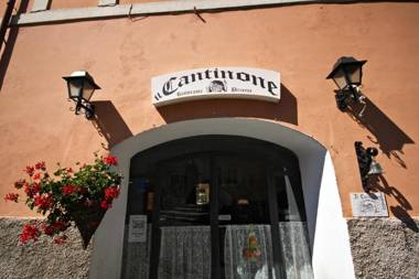 Il Cantinone Rooms