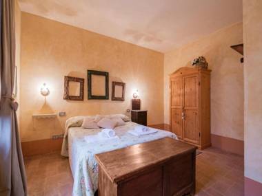 Enchanting Apartment in Fabro with Swimming Pool Garden