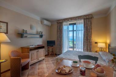 Castello Belvedere Apartments