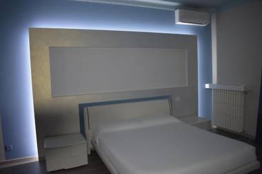 Garda Fantasy Apartment - JACUZZI