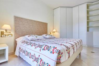 Villa Azzurra Depandance con piscina