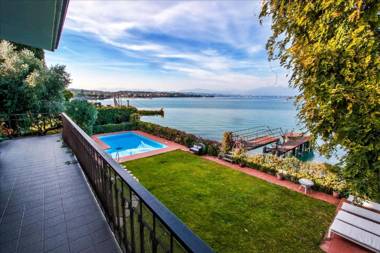 Villa Patrizia Lake View - Italian Homing