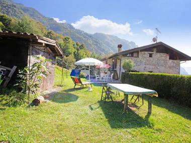 Alluring Cottage in Parole with Balcony Garden Parking