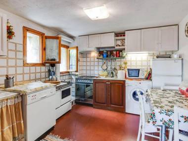 Cozy detached house wide garden wifi