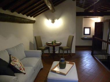 Rustic cozy and quaint 1 bedroom apartment in the Heart of Cortona