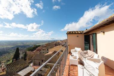 La Balconata - Together in Tuscany