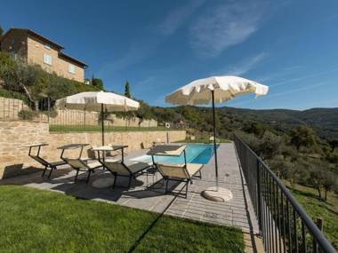Rural Villa in Cortona with Private Swimming Pool