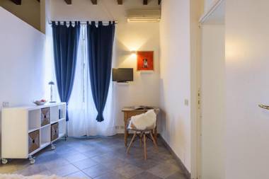 Moma1 - by MyHomeInComo